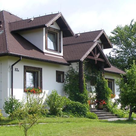 Dworek Lachowicze Grzegorzewice Kültér fotó